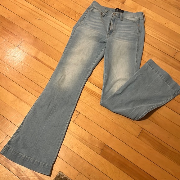 GAP Denim - Gap size 2 x 26 flare light wash denim